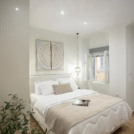 Davina The Apartment *
